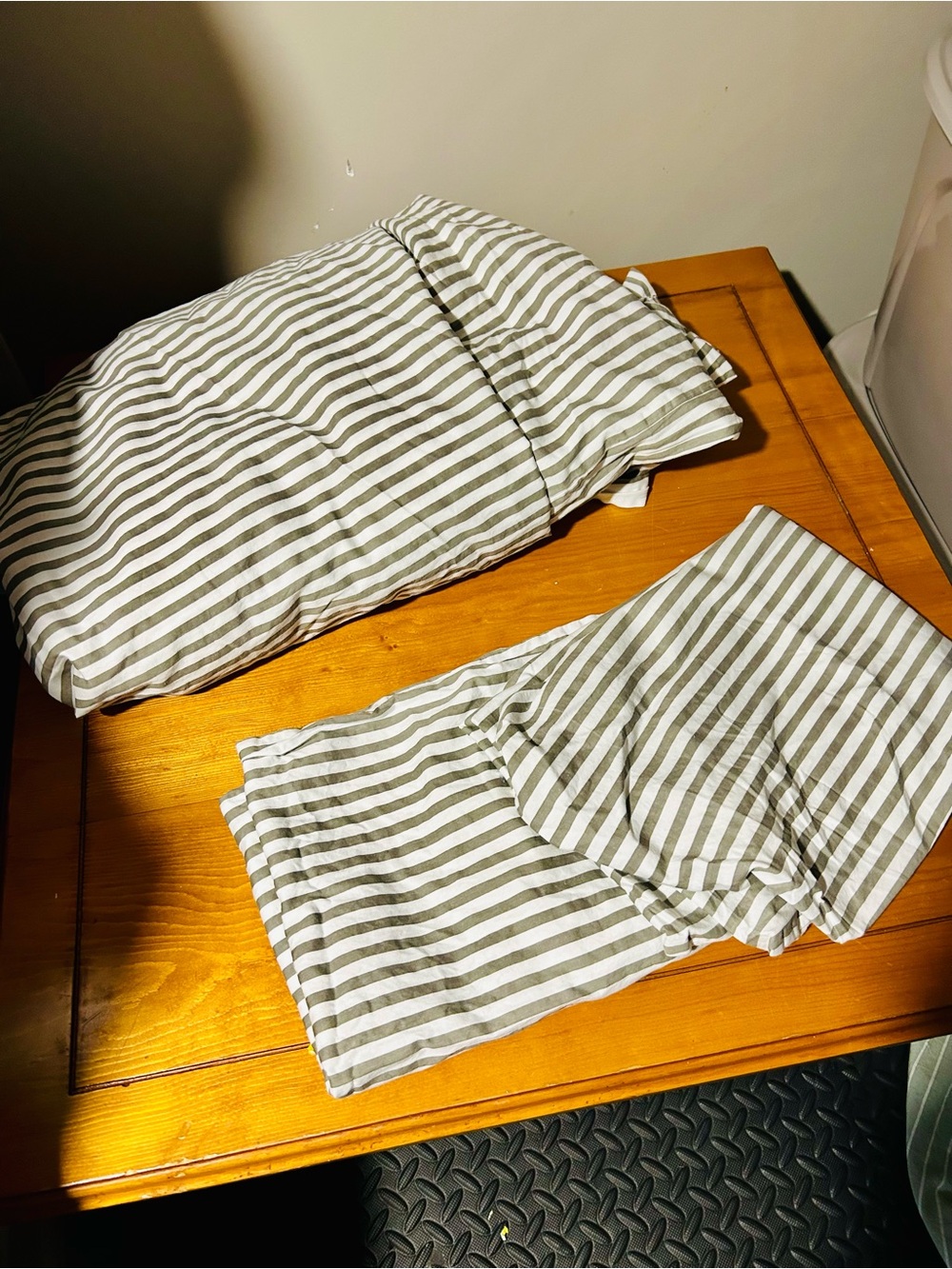 Striped grey and White Duvet Cover Set - Home Bedding
